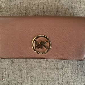 Michael Kors Dusty Rose Leather Wallet